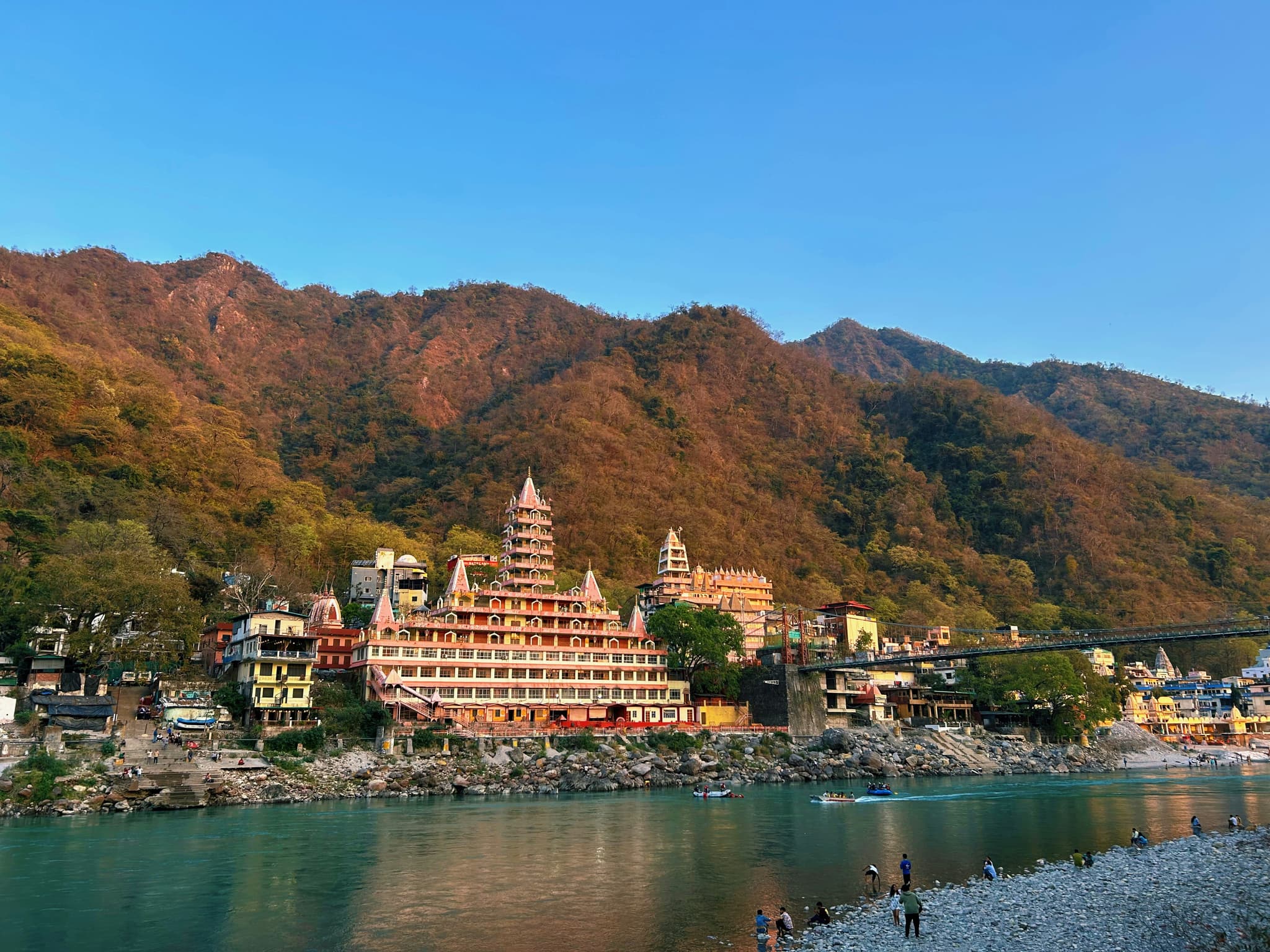 Rishikesh, Uttarakhand — Yoga, white-water rafting & Ganges sunsets