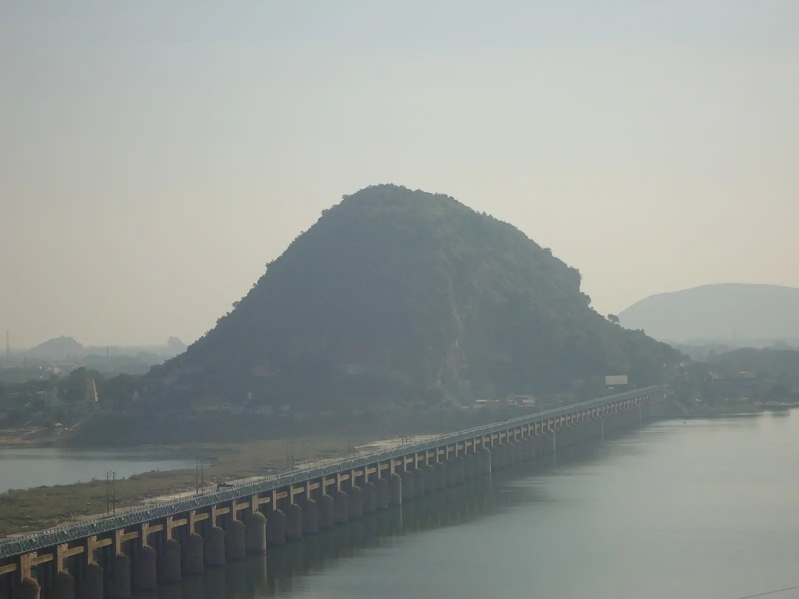 Vijayawada Travel Guide: Kanaka Durga Temple & Krishna River