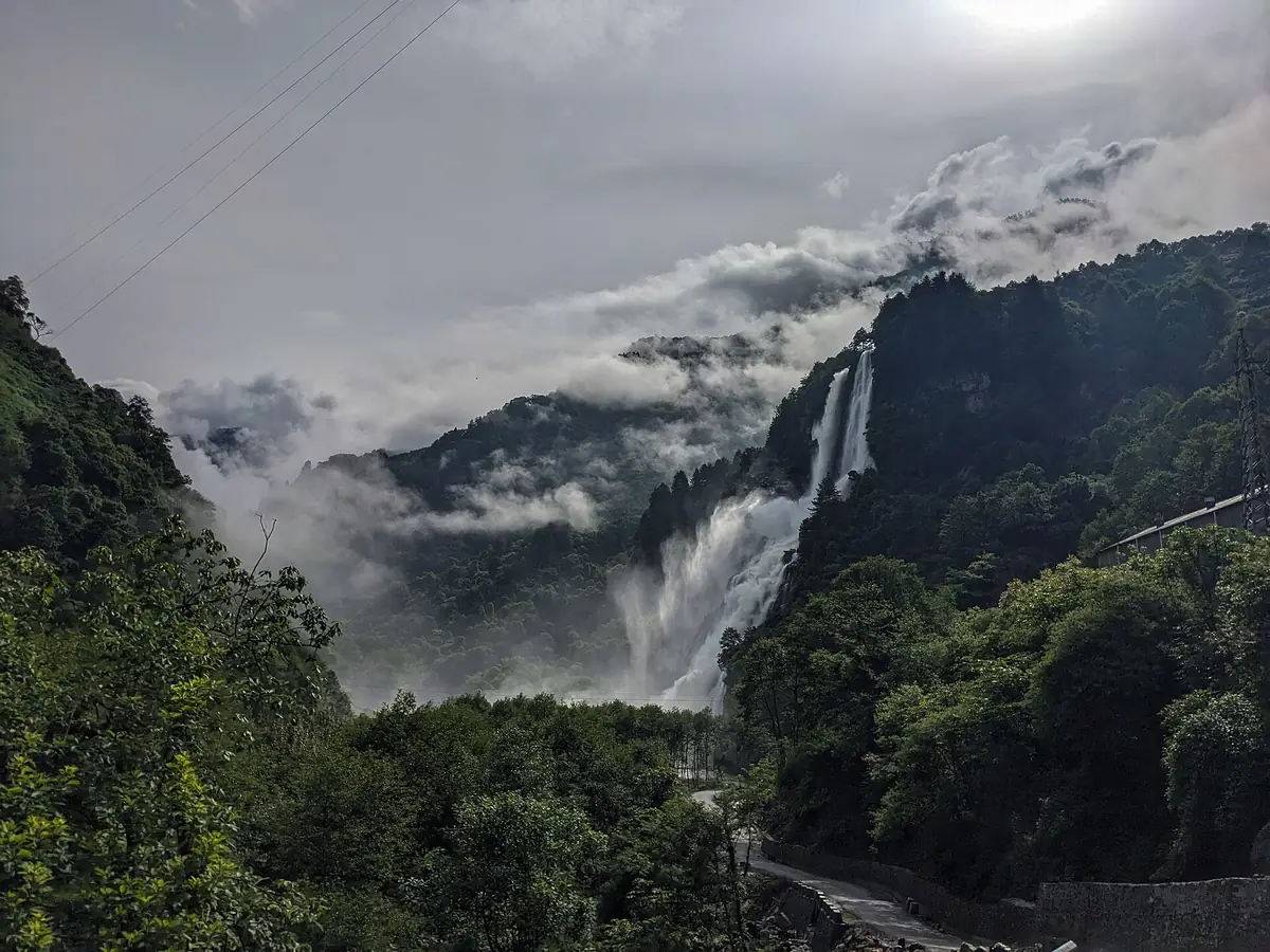 Nuranang Falls, Tawang