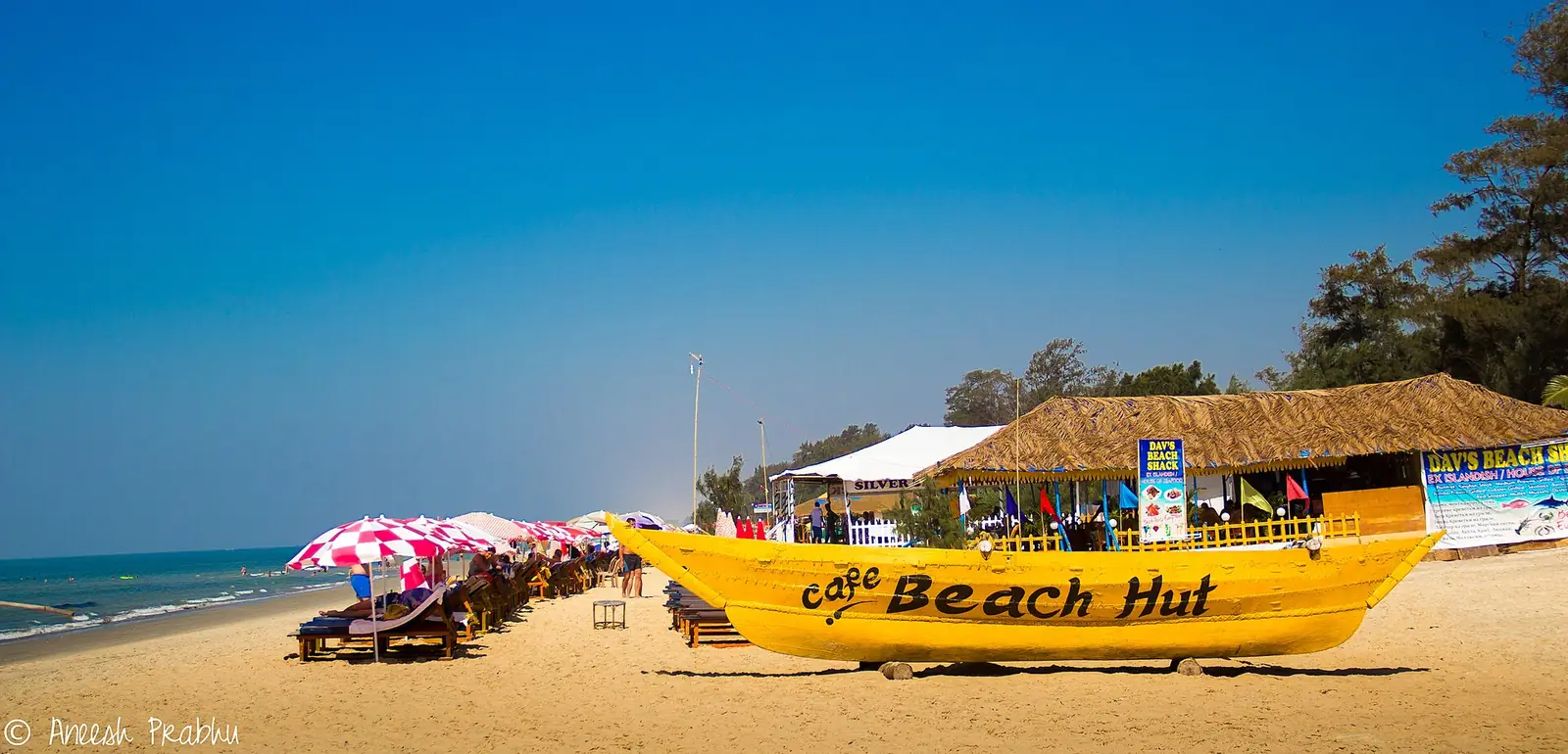 Baga Beach Travel Guide: Nightlife, Water Sports & Tito's Lane