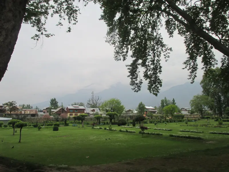 Shalimar Bagh, Srinagar