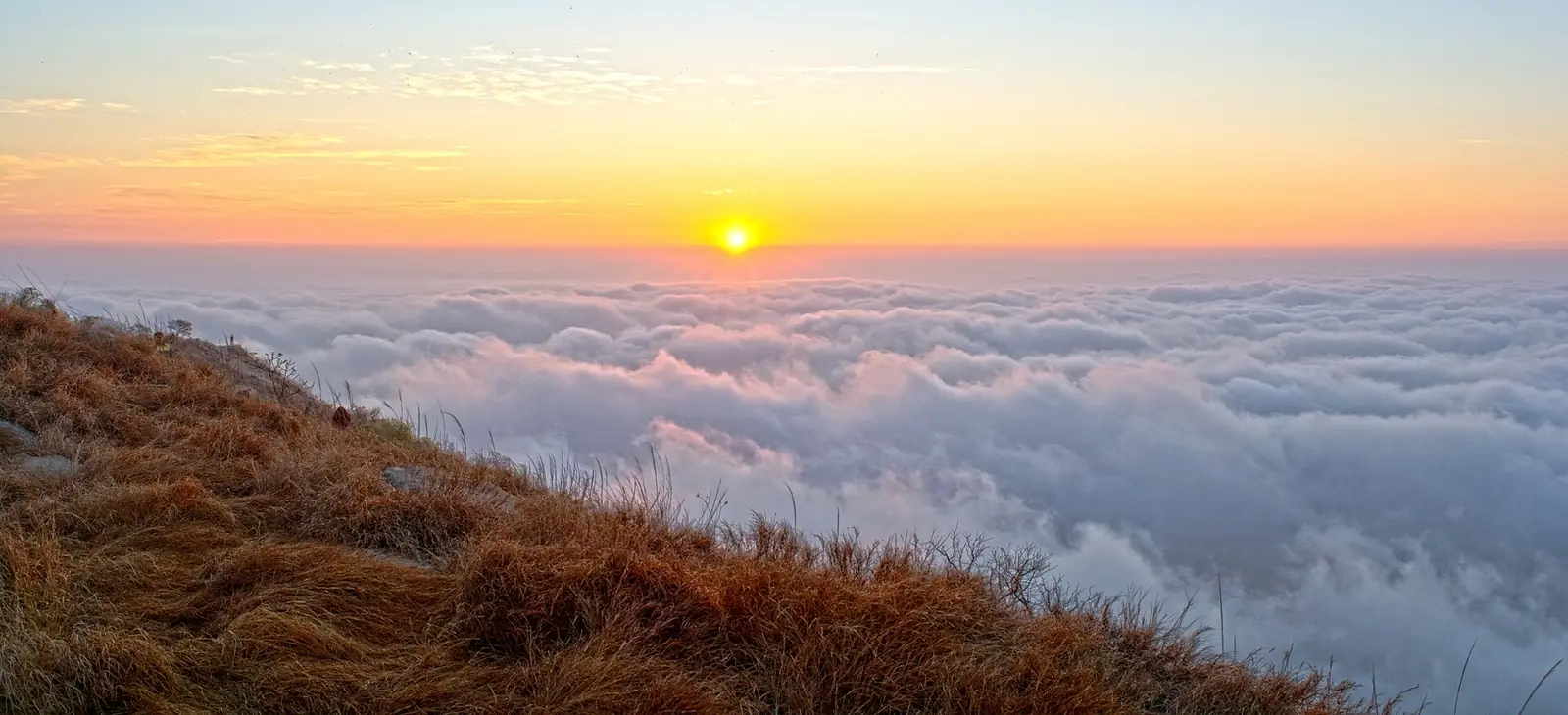 Nandi Hills Travel Guide: Sunrise Point Near Bengaluru
