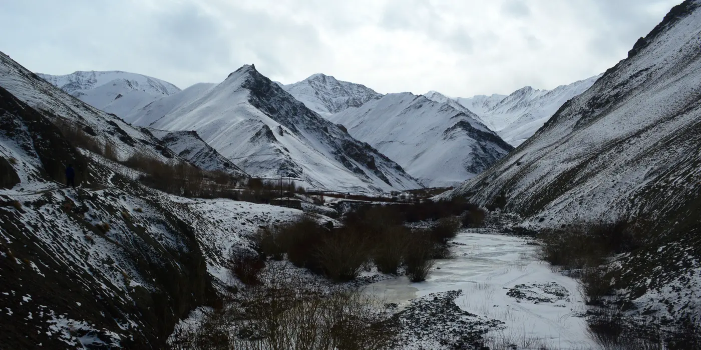 A snowy valley in Hemis National Park, Ladakh, in winter