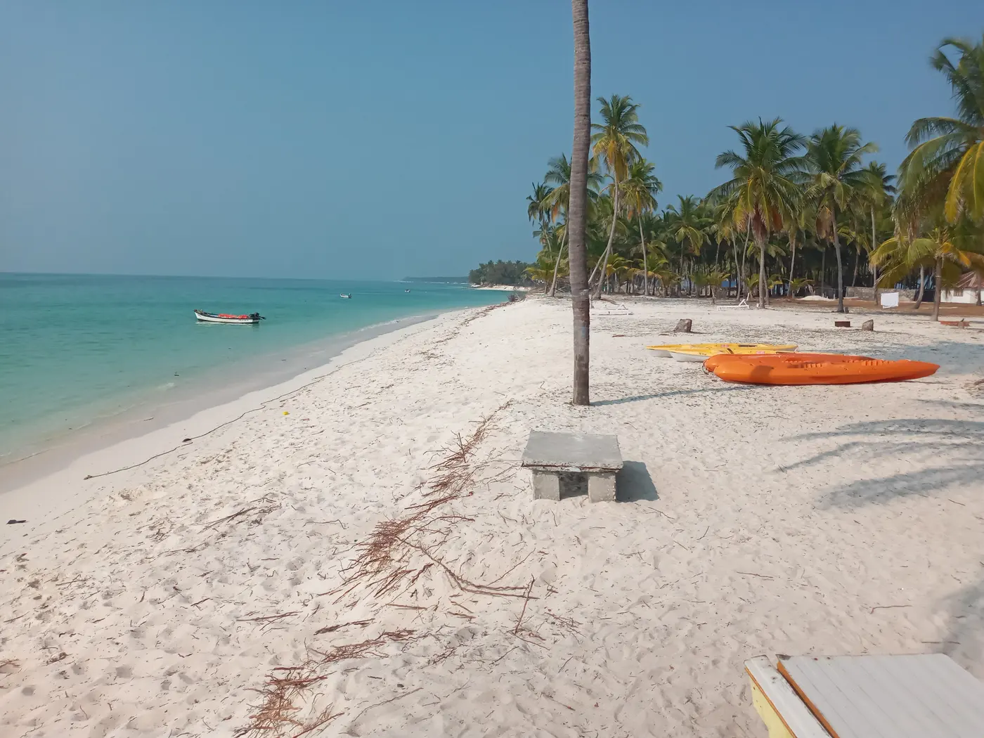 Kayaks on the lagoon at Agatti