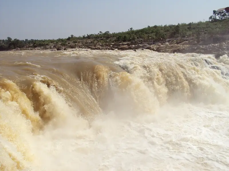 Dhuandhar falls on the Narmada near Jabalpur