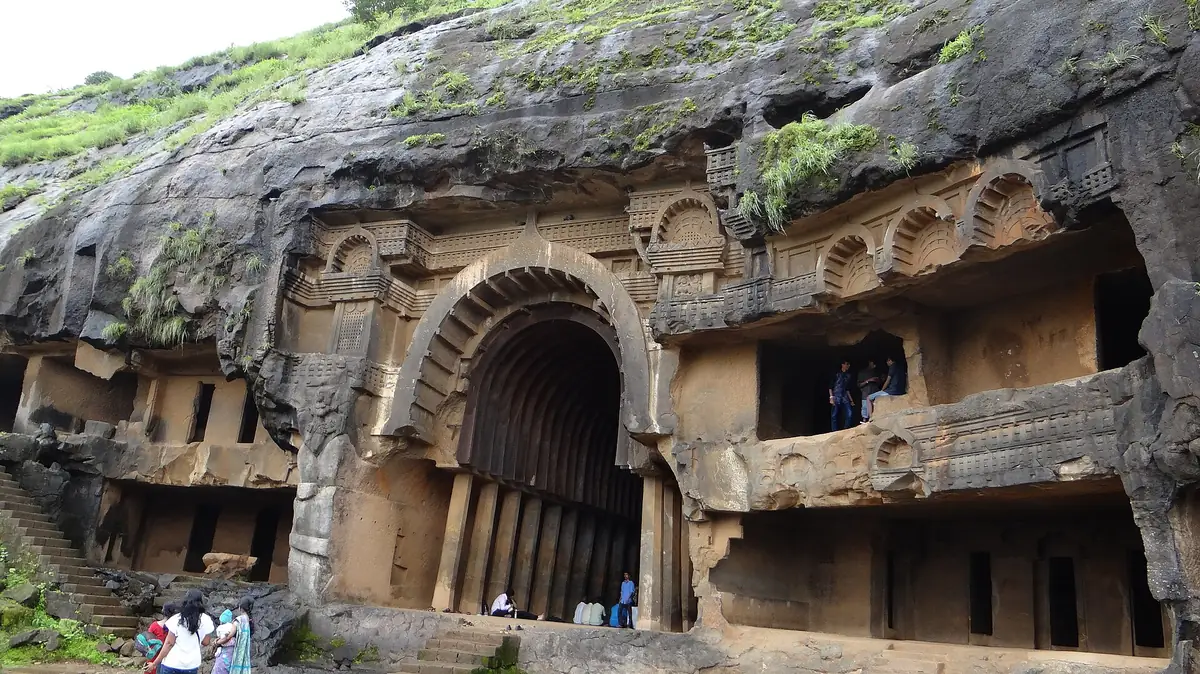 Lonavala Travel Guide: Waterfalls, Caves & Monsoon Getaway
