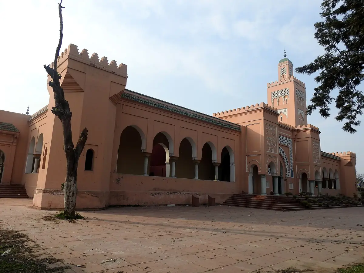 Moorish Mosque, Kapurthala