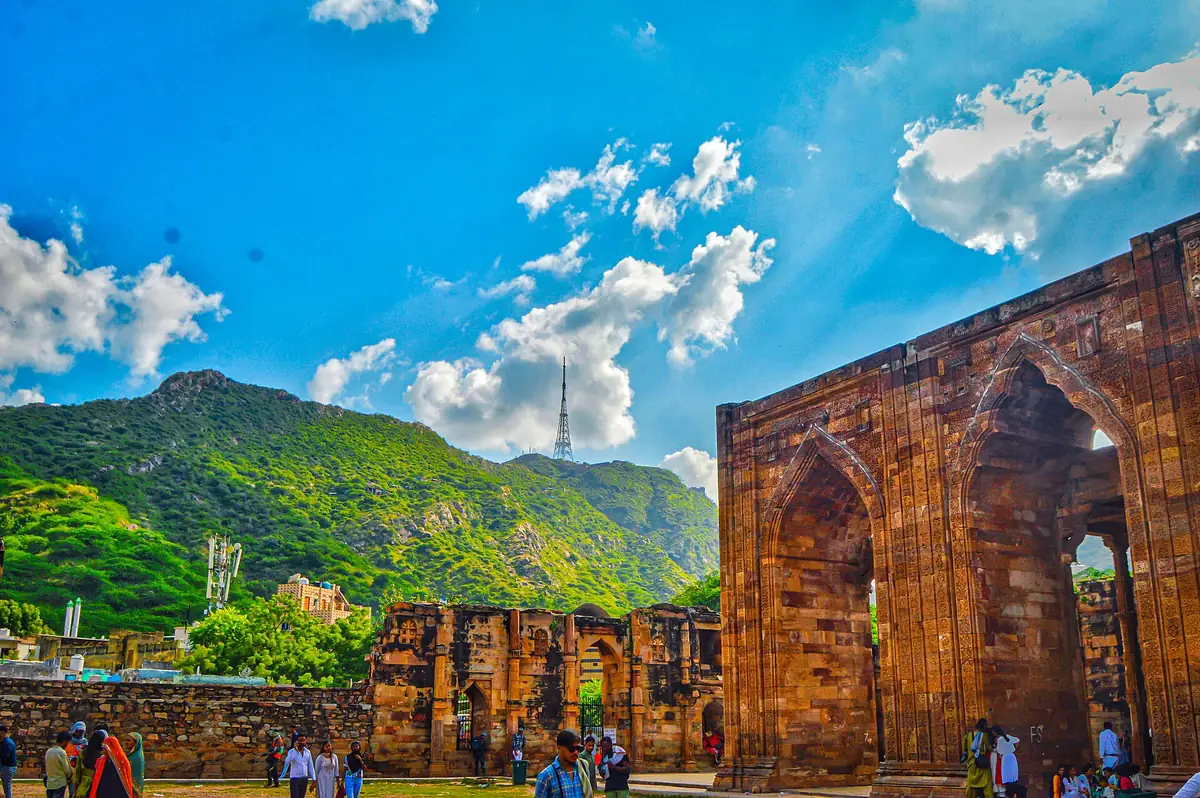 Adhai Din Ka Jhonpra, Ajmer