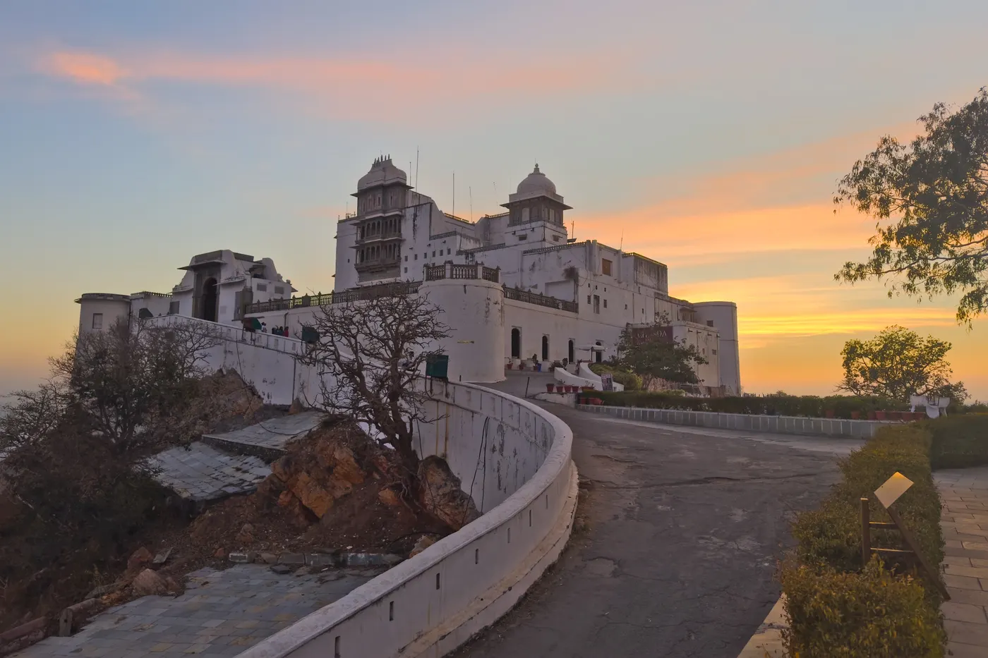 Monsoon Palace (Sajjangarh) on a hilltop above Udaipur at dusk
