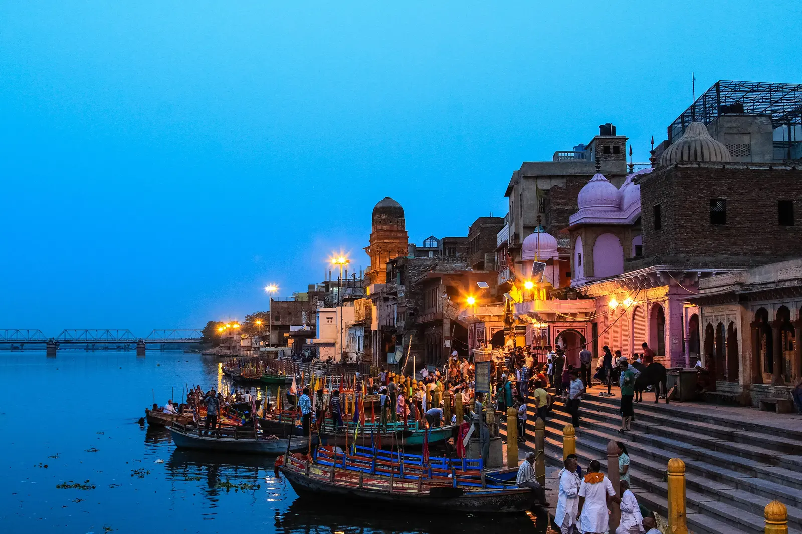 Mathura Travel Guide: Krishna Janmabhoomi & Temples
