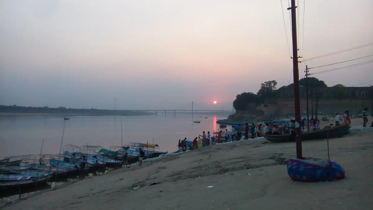 Walls of Allahabad Fort at the confluence, Prayagraj