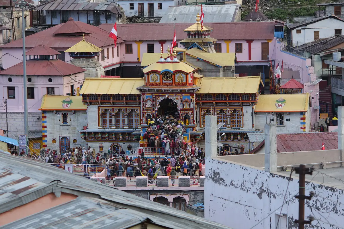 Badrinath Temple & Tapt Kund, Uttarakhand