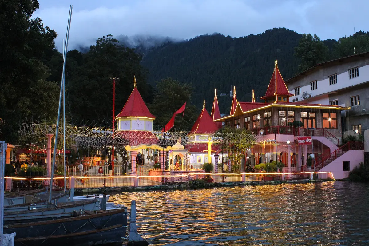 Naini Lake & Naina Devi Temple, Nainital