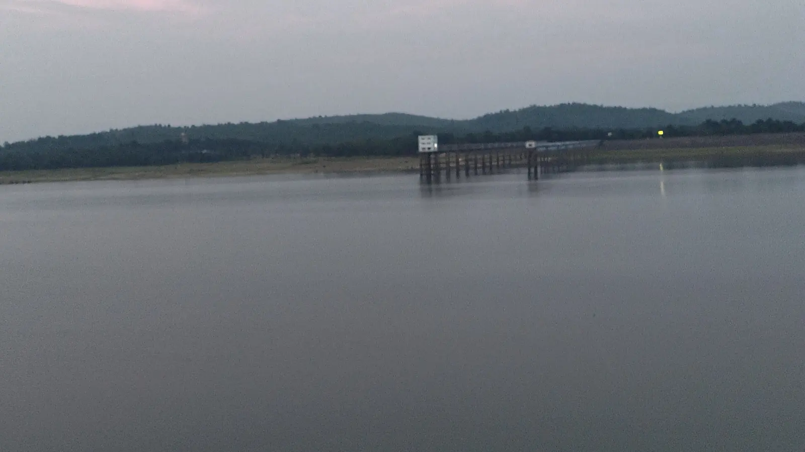 Mukutmanipur Travel Guide: Dam, Boating & Tips