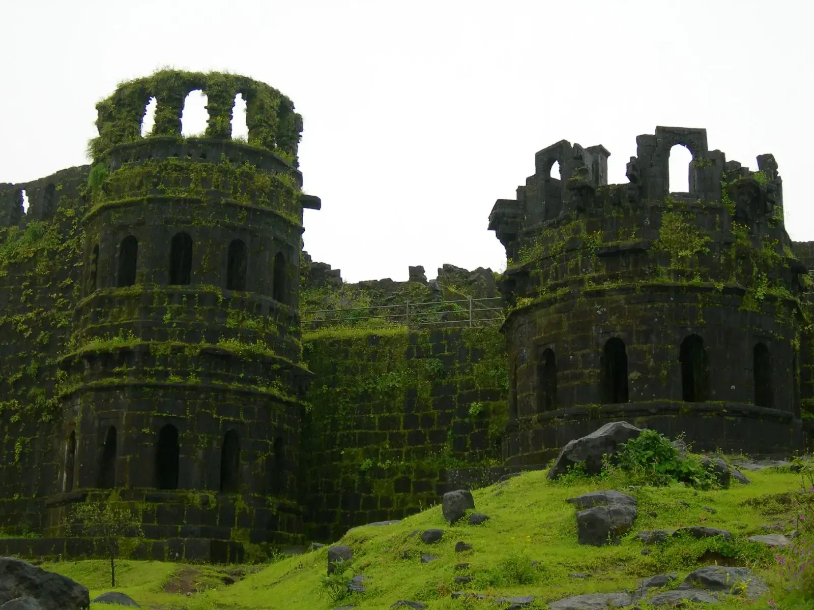Ruined towers at Raigad Fort, Maharashtra