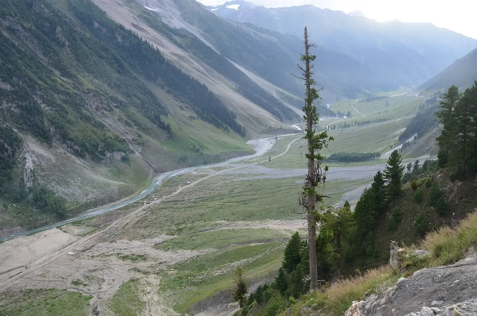 The Sindh valley at Sonamarg, Kashmir