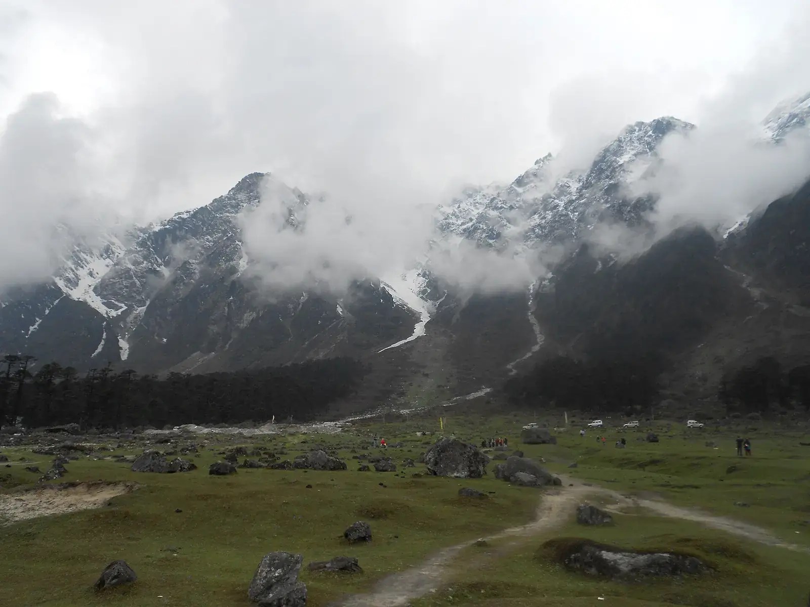 Clouds over the Yumthang valley in North Sikkim