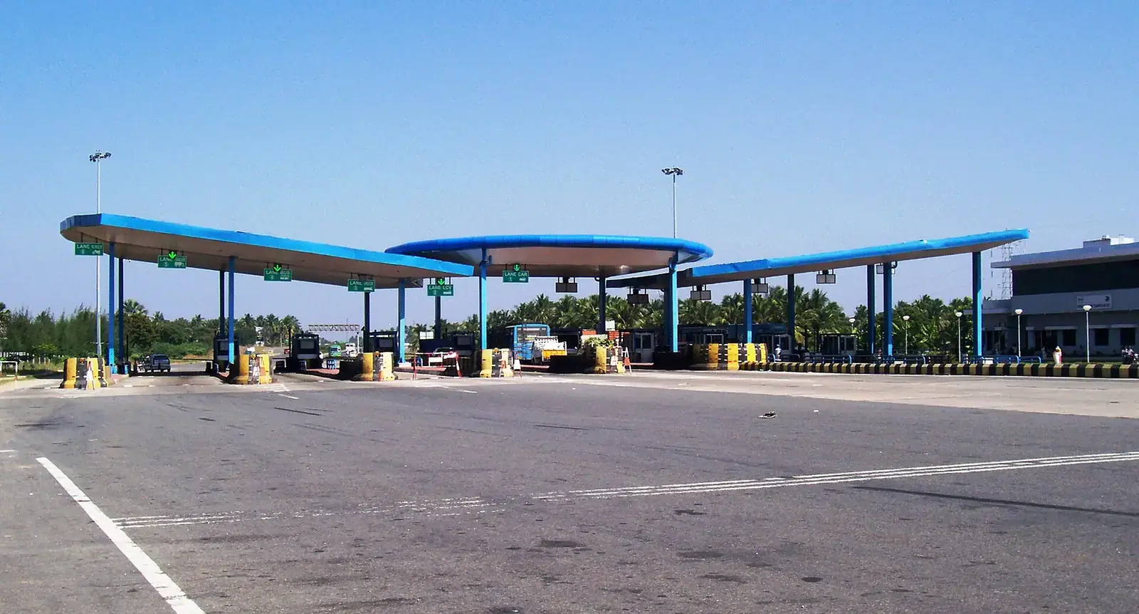 A toll plaza on a national highway in Tamil Nadu