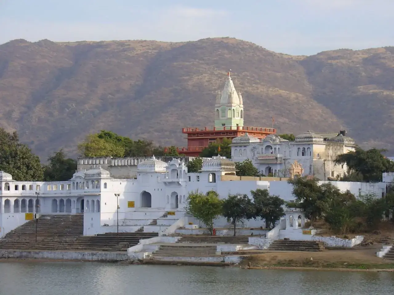 White temples and ghats on the shore of Pushkar Lake, Rajasthan