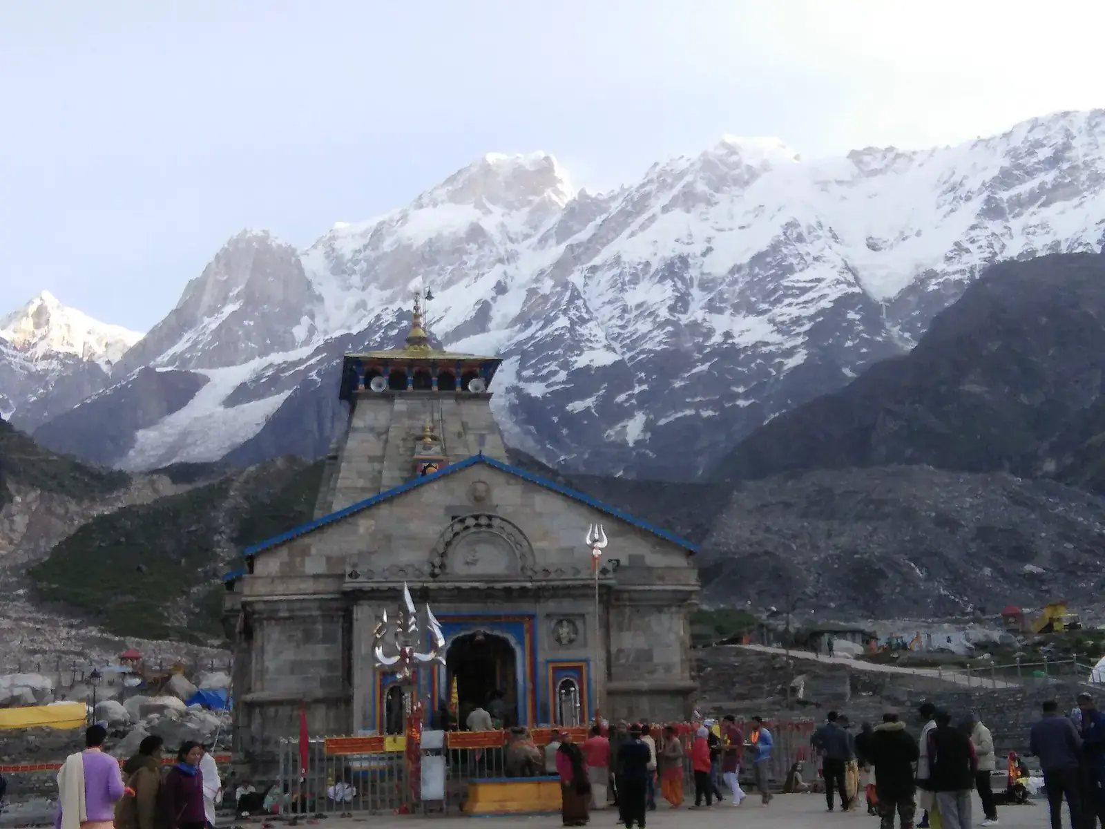 Kedarnath Temple below snow-covered Himalayan peaks